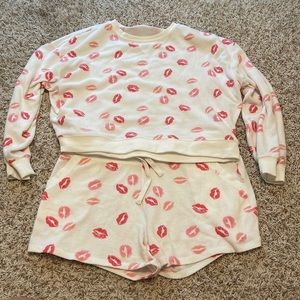 Z supply matching “kisses” set